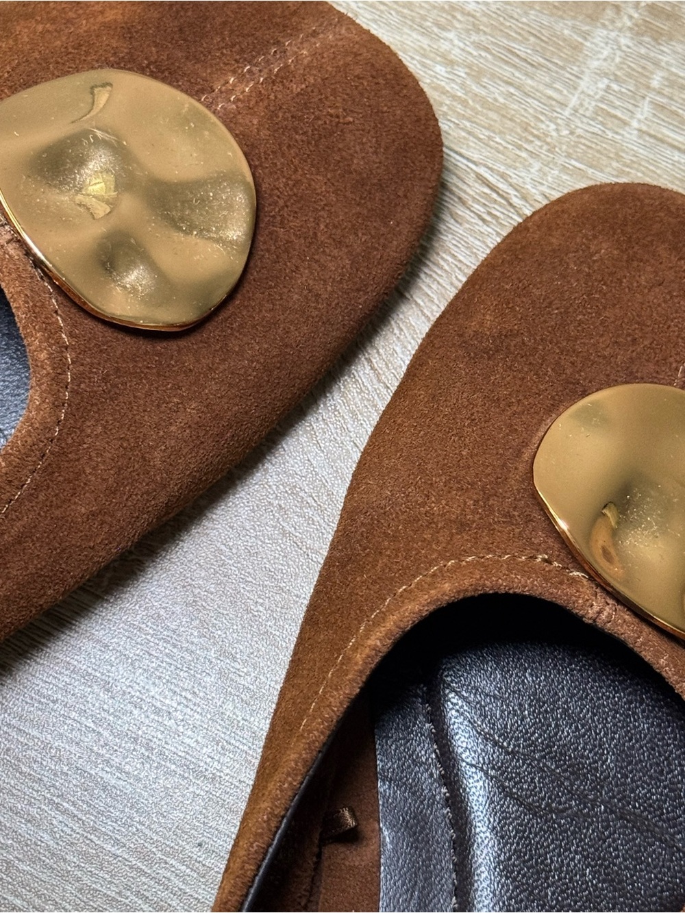 Zara leather & Suede Ballet Flats with Gold detail - Picture 8 of 10